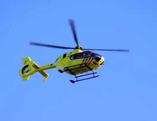 Traumahelikopter onderweg vanuit Groningen Airport Eelde | 18 mei 2024 23:23