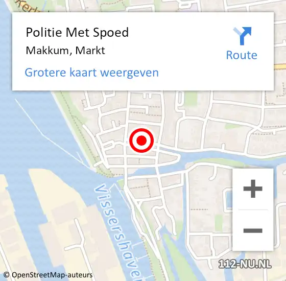 Locatie op kaart van de 112 melding: Politie Met Spoed Naar Makkum, Markt op 14 april 2022 14:23