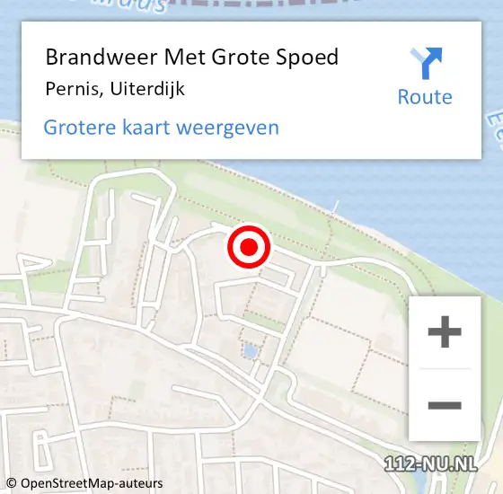 Locatie op kaart van de 112 melding: Brandweer Met Grote Spoed Naar Pernis, Uiterdijk op 9 oktober 2022 08:12