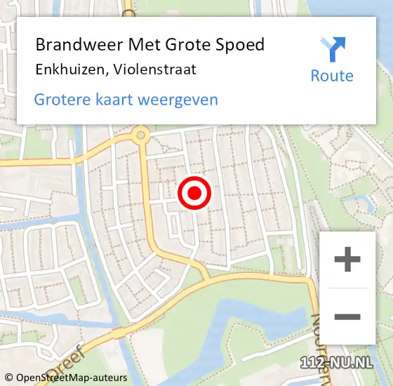 Locatie op kaart van de 112 melding: Brandweer Met Grote Spoed Naar Enkhuizen, Violenstraat op 27 oktober 2022 12:05