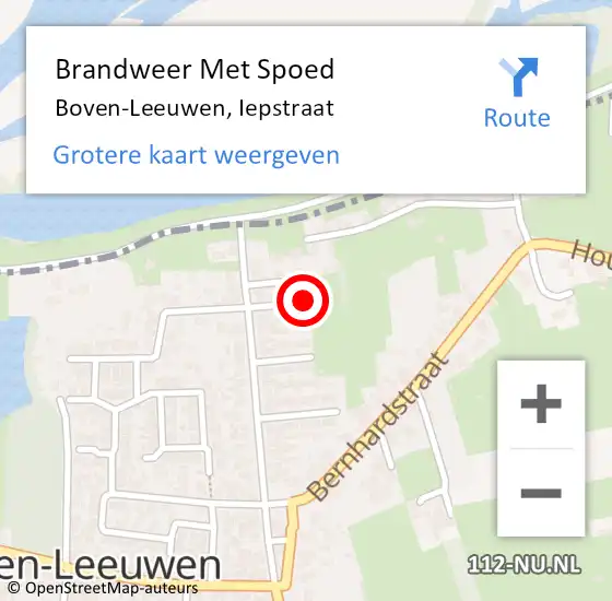 Locatie op kaart van de 112 melding: Brandweer Met Spoed Naar Boven-Leeuwen, Iepstraat op 15 oktober 2013 23:51