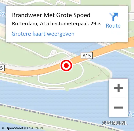 Locatie op kaart van de 112 melding: Brandweer Met Grote Spoed Naar Rotterdam, A15 hectometerpaal: 29,3 op 14 oktober 2024 08:01