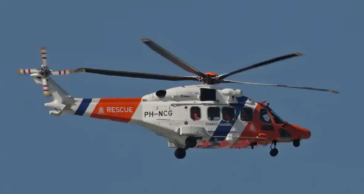 Kustwachthelikopter PH-NCG van Kamperland naar Vliegveld Midden-Zeeland op donderdag 8 augustus 2024 20:23