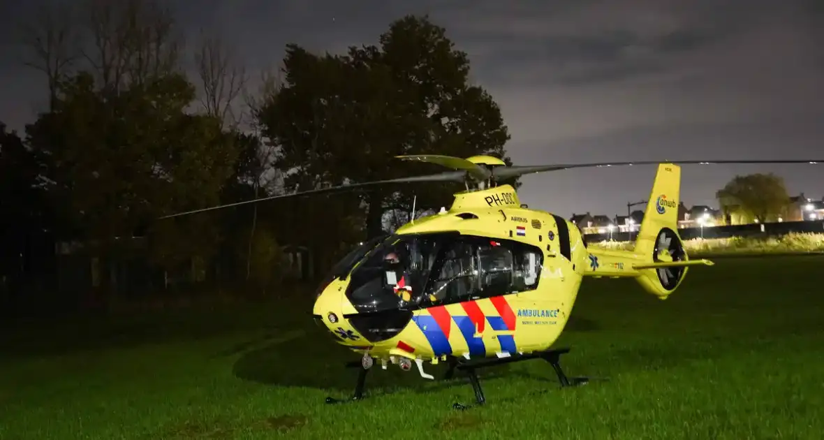 Traumahelikopter PH-DOC van Academisch Medisch Centrum (AMC) naar Amsterdam Heliport op maandag 5 mei 2025 1:19