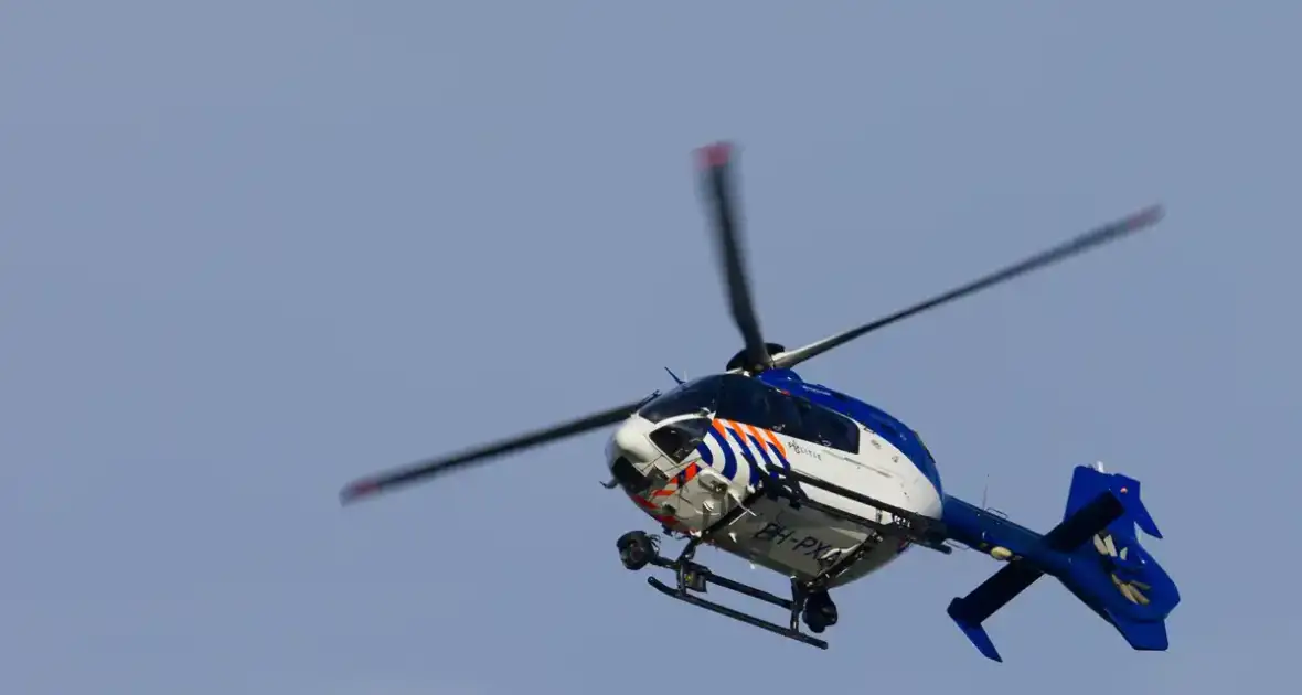 Politiehelikopter PH-PXA van Almere naar Biddinghuizen op maandag 5 mei 2025 20:46
