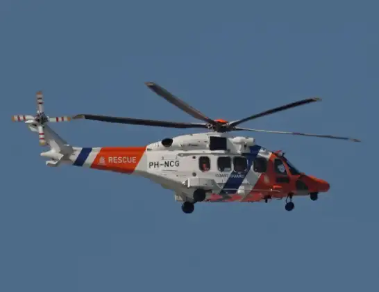 Kustwachthelikopter onderweg vanuit Maasvlakte | 18 april 2024 9:24