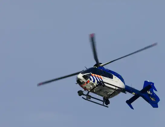 Politiehelikopter onderweg vanuit Vinkeveen | 8 augustus 2024 17:59