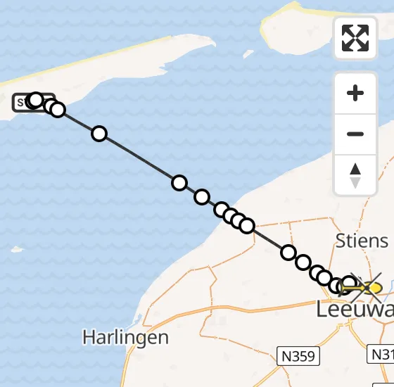 Vlucht Ambulancehelikopter PH-HOW van Midsland naar Vliegbasis Leeuwarden op dinsdag 13 mei 2025 22:14